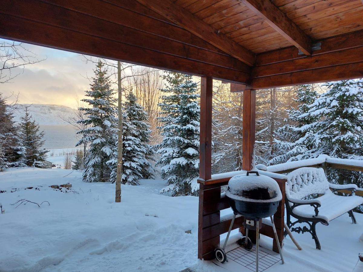 Bakkakot 1 - Cozy Cabins In The Woods Akureyri Exterior photo